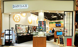 クロノスタッフ　ダダ イオンモール大高店