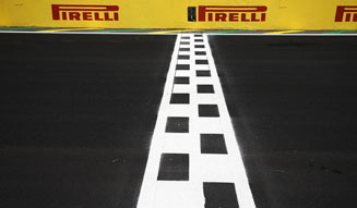 F1はつまらない、をピレリが変える｜PIRELLI 7
