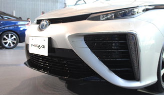327_18_toyota_mirai