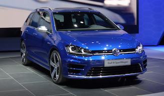 Volkswagen Golf R Sportwagon|フォルクスワーゲン ゴルフ R スポーツワゴン 01