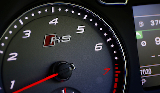 Audi RS Q3｜アウディ RS Q3