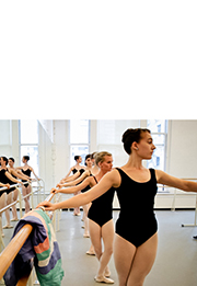 『Girl Walk // All Day』