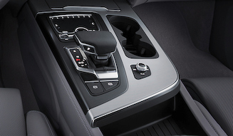 Audi Q7|アウディ Q7 050