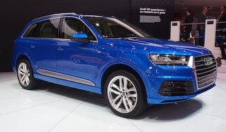 Audi Q7｜アウディ Q7