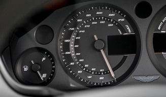 Aston Martin Vanquish｜アストンマーティン ヴァンキッシュ