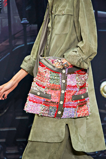 ガール シャネル