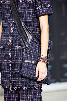 ガール シャネル