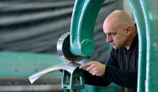 Q by Aston Martin & Aston Martin Works|Q バイ アストンマーティン & アストンマーティン ワークス