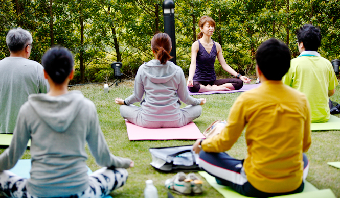 「Fitbit Charge HR™」が日本上陸