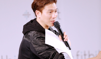 「Fitbit Charge HR™」が日本上陸