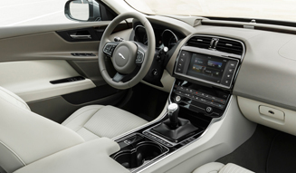 Jaguar XE|ジャガー XE