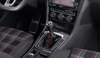 Volkswagen Golf GTI|フォルクスワーゲン ゴルフ GTI