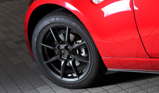 327_25_Mazda_Roadster