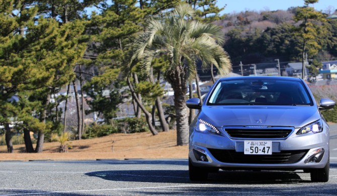Peugeot 308 ｜プジョー 308