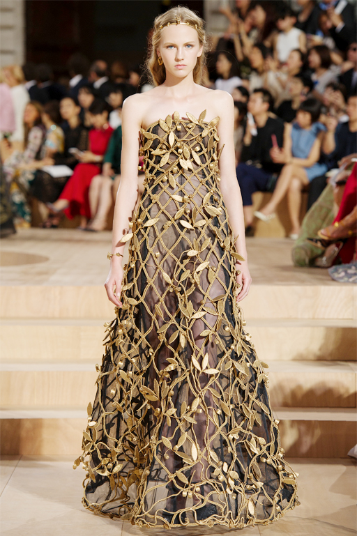 萩原輝美 連載 vol.128|ローマで披露したヴァレンティノの最新オートクチュールショー