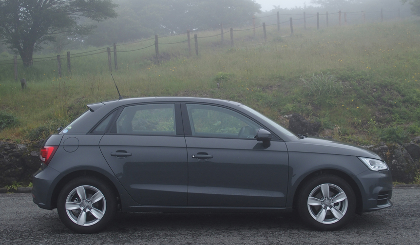 Audi A1 Sportback｜アウディ A1 スポーツバック