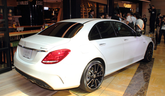 327_03_Mercedes-Benz_C450_AMG