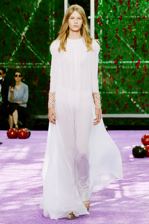 Dior_Couture_AW1516_Look_01