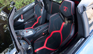 Lamborghini Aventador LP750-4 Superveloce Roadster｜ランボルギーニ アヴェンタドール LP750-4 スーパーヴェローチェ ロードスター