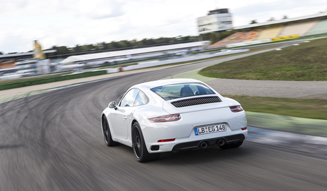 327_07_Porsche_911_Carrera_S