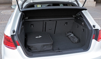 Audi A3 Sportback e-tron｜アウディ A3 スポーツバック eトロン