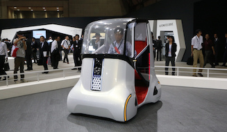 s_057_Honda-wandar-stand_o