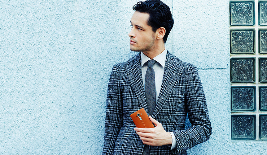 リヒトが語る「isai vivid」本革モデル