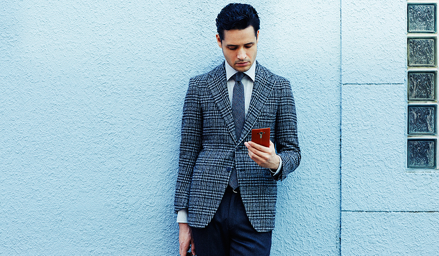 リヒトが語る「isai vivid」本革モデル