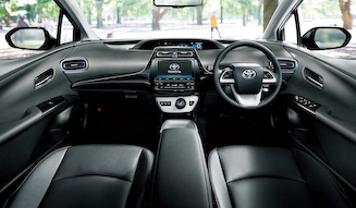 Toyota Prius｜トヨタ プリウス