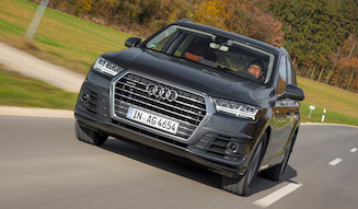 Audi Q7|アウディ Q7