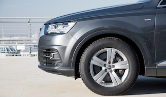 Audi Q7|アウディ Q7