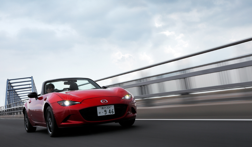 00103_jeep_renegade_trailhawk