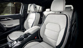 INFINITI Q30｜インフィニティ Q30