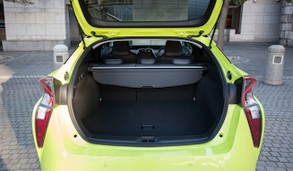 TOYOTA PRIUS A Premium|トヨタ プリウス A プレミアム