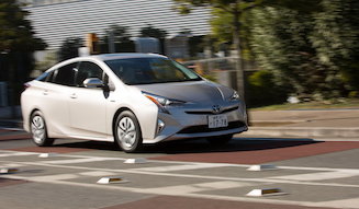 TOYOTA PRIUS A Premium|トヨタ プリウス A プレミアム