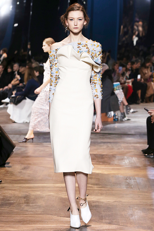 1-Moncler Gamme Rouge