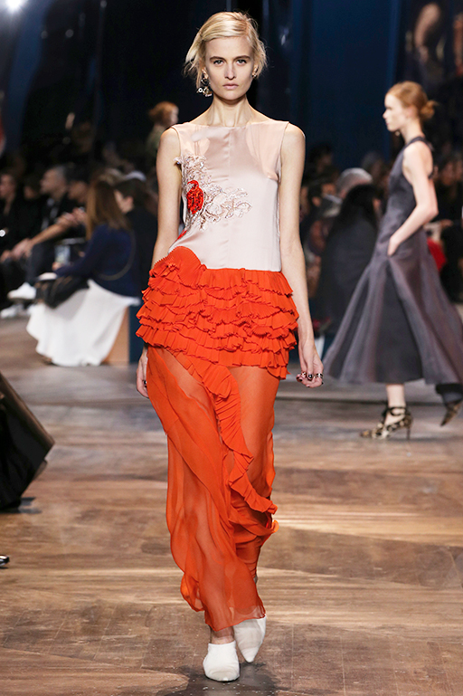 1-Moncler Gamme Rouge