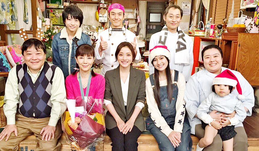 215_001戸田恵子、2016年も歌い、踊る！