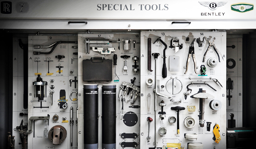 02The Essence of BENTLEY