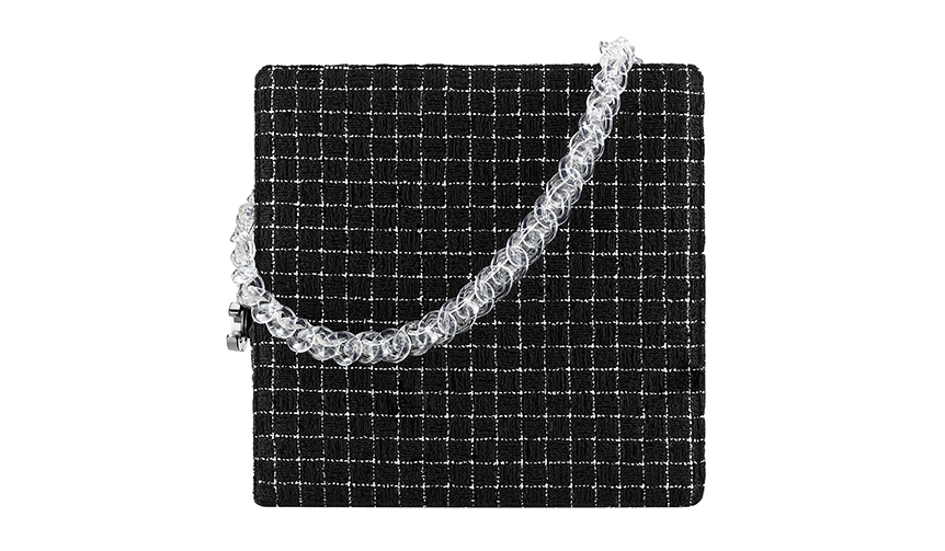 02SS_2016_ad_campaign_Pictures_by_Karl_Lagerfeld