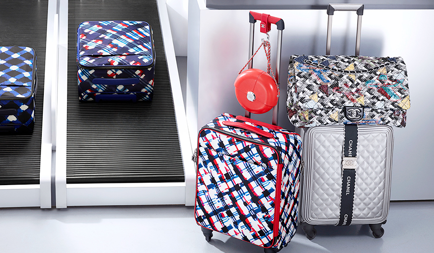 02SS_2016_ad_campaign_Pictures_by_Karl_Lagerfeld