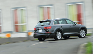 Audi Q7|アウディ Q7