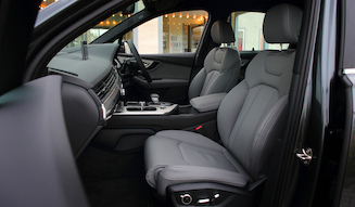 Audi Q7|アウディ Q7