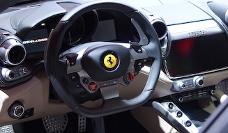 Ferrari GTC4 Lusso |フェラーリ GTC4 ルッソ