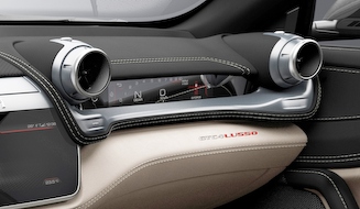 Ferrari GTC4 Lusso |フェラーリ GTC4 ルッソ