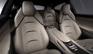 Ferrari GTC4 Lusso |フェラーリ GTC4 ルッソ