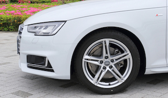 Audi A4 Avant 2.0TFSI quattro|アウディ A4アヴァント 2.0TFSI クワトロ 02