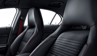 Mercedes-AMG A45 4MATIC Racing Edition|メルセデスAMG A45 4マチック レーシングエディション