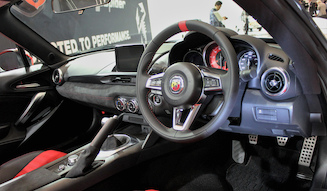 Abarth 124 Spider|アバルト 124 スパイダー