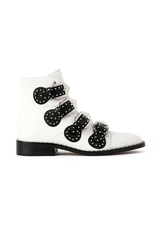 GIVENCHY-ESSENTIALS-WOMEN-ACCESS-02